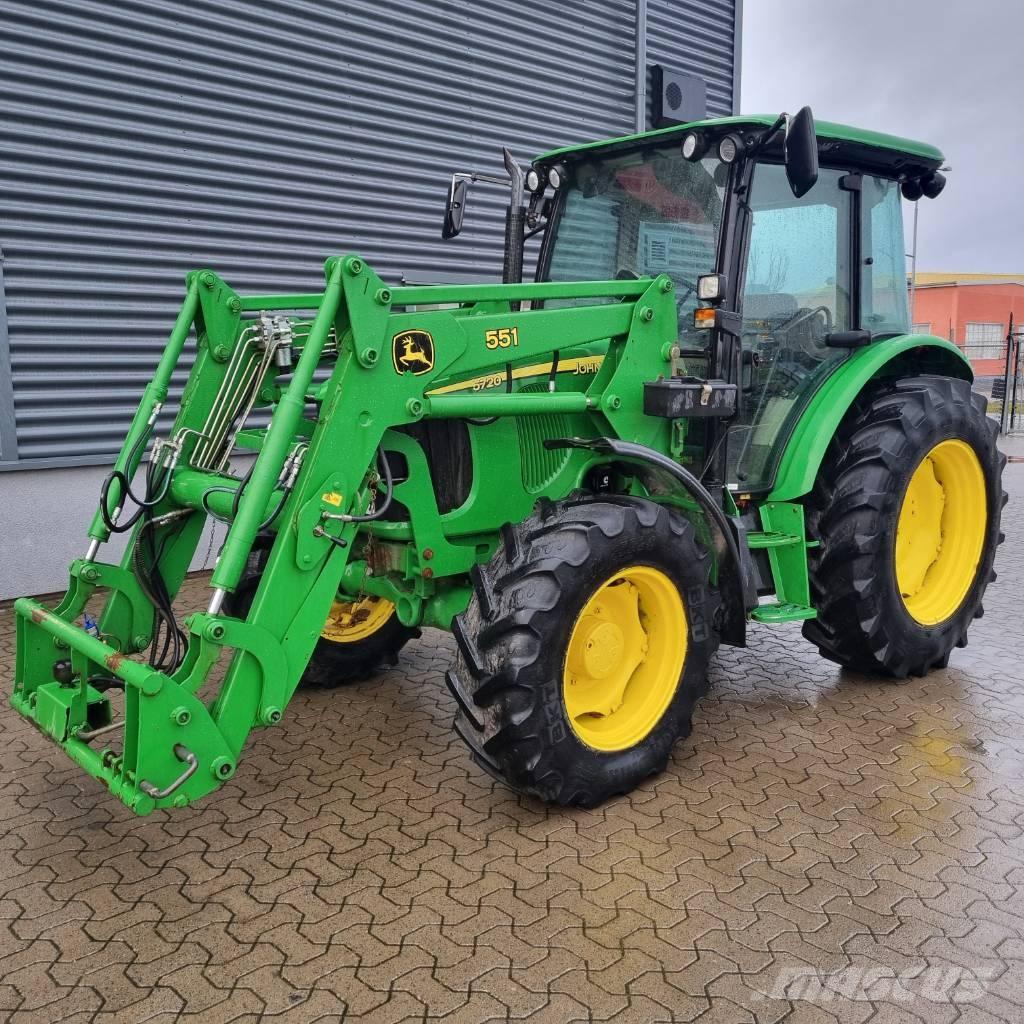 John Deere 5720 Traktori