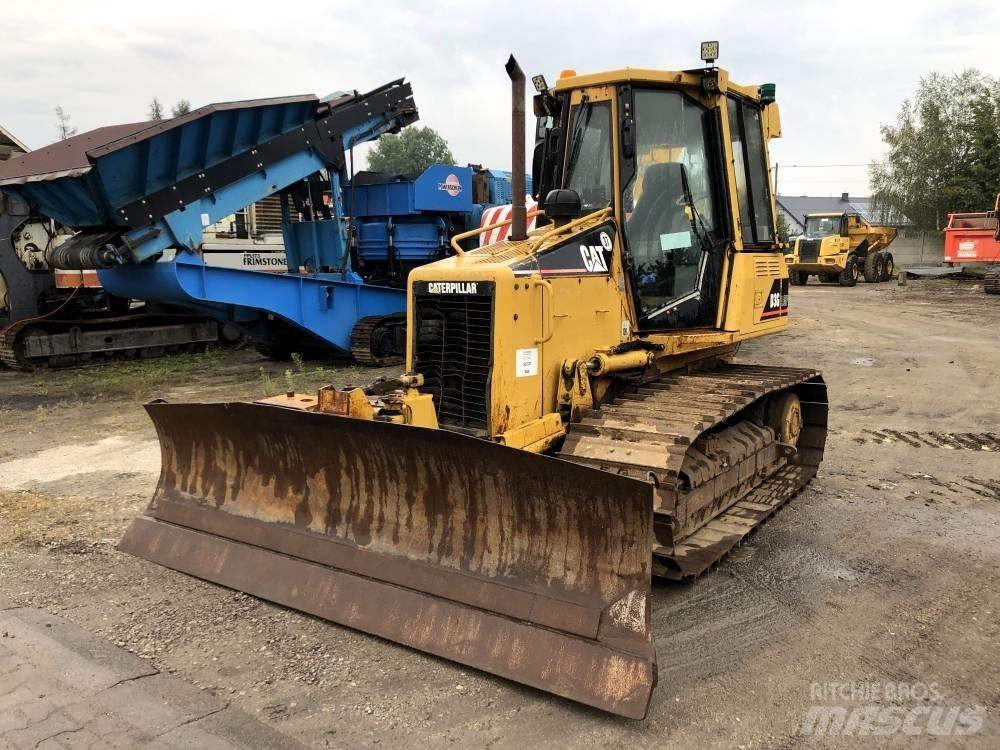 CAT D 3 G LGP Buldožeri guseničari