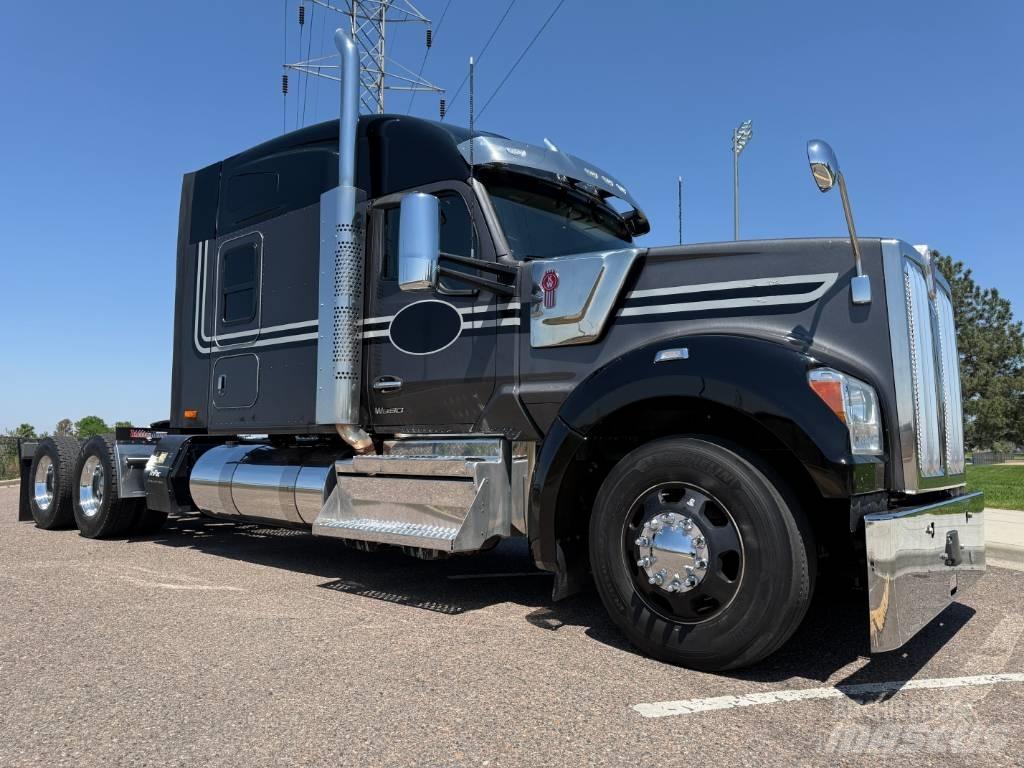 Kenworth W 990 Tegljači