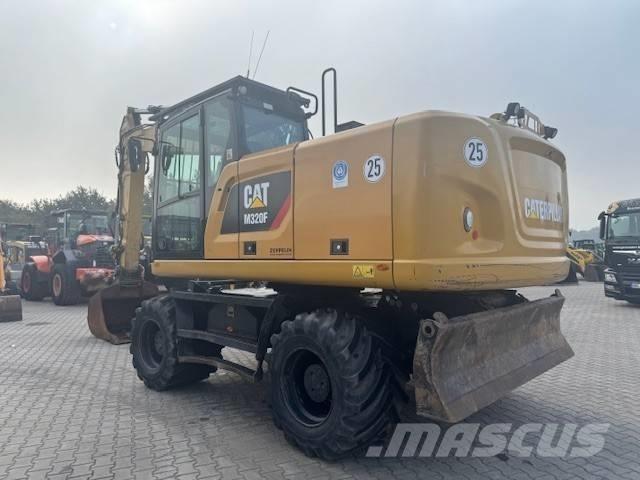 CAT M 320 F Bageri točkaši