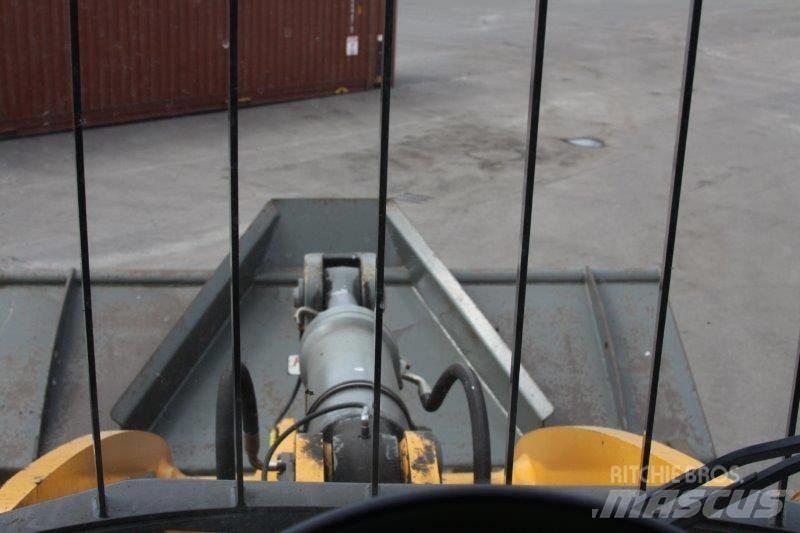 Liebherr L 576 Utovarivači na točkove