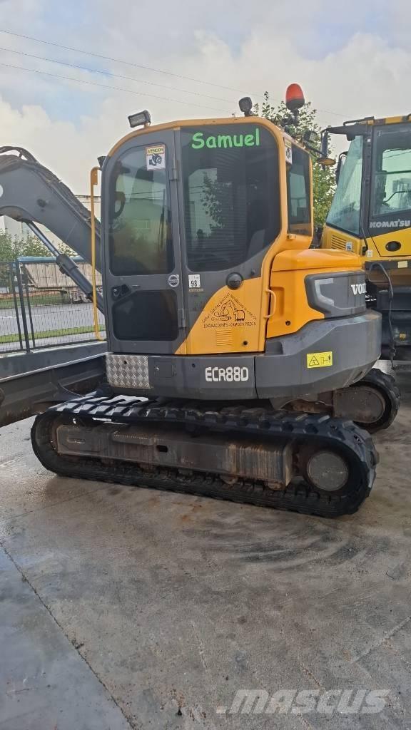 Volvo ECR88D Midi bageri 7t – 12t