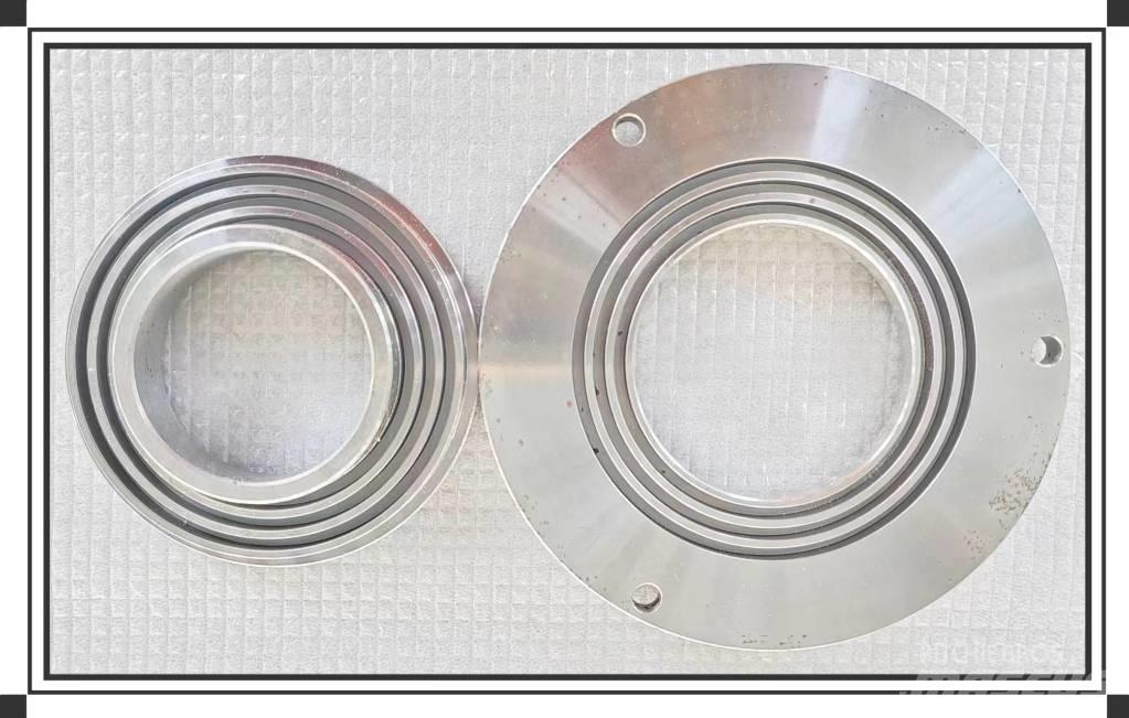 CLAAS Bearing cover Šasija i vešenje