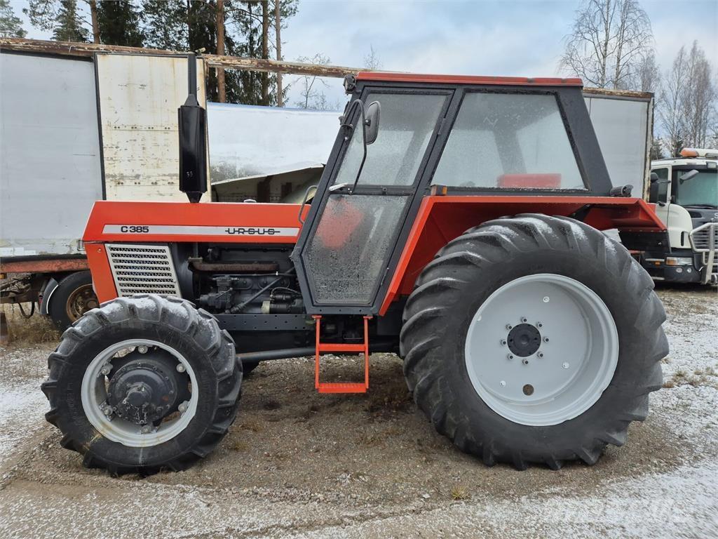 Ursus C385 Traktori