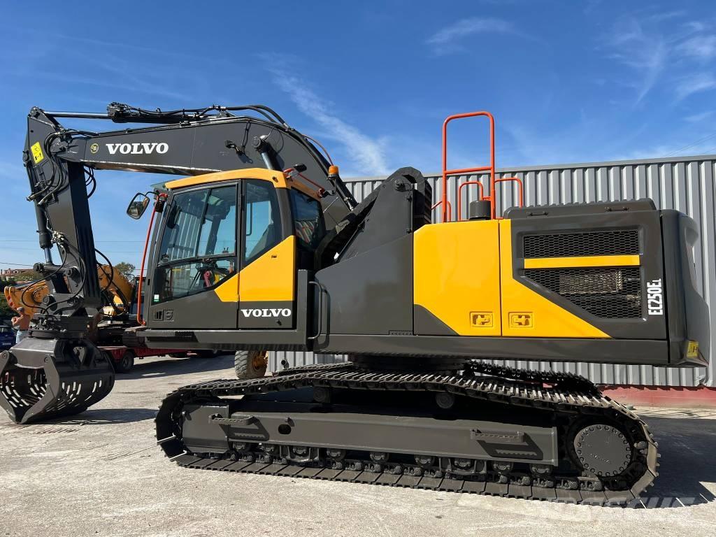 Volvo EC 250 EL Bageri guseničari