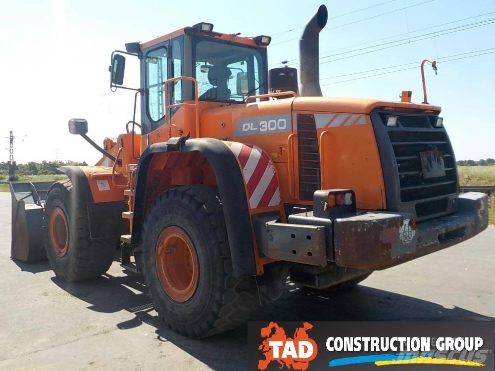 Doosan DL 300 Utovarivači na točkove