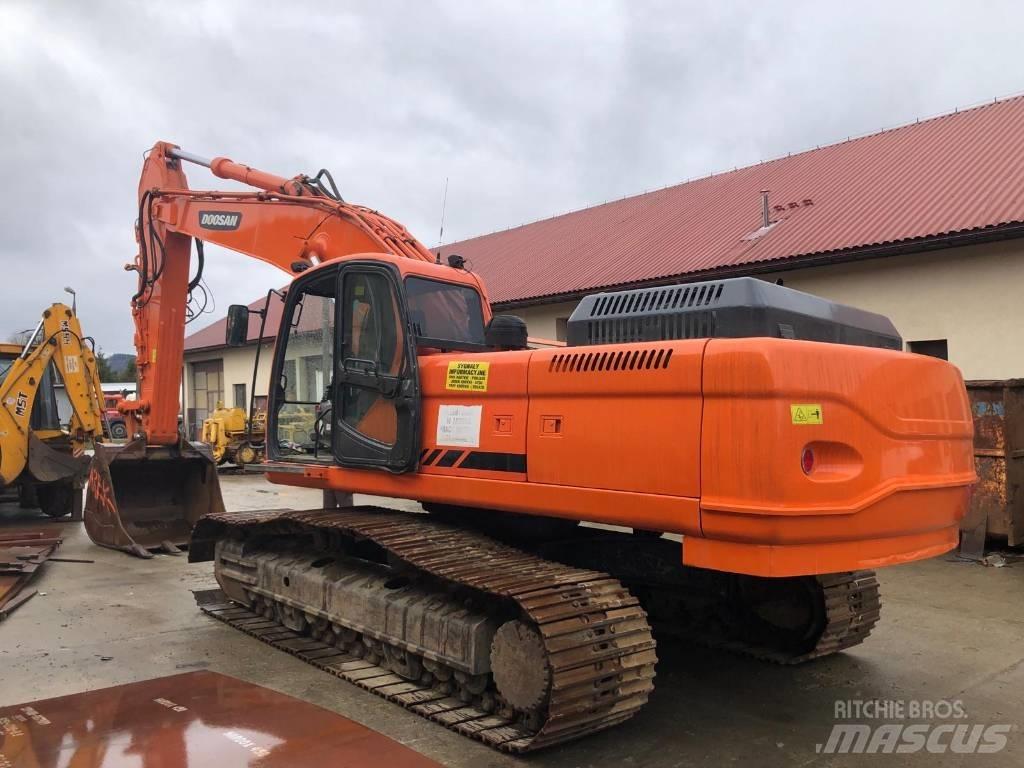 Doosan DX 340 LC Bageri guseničari