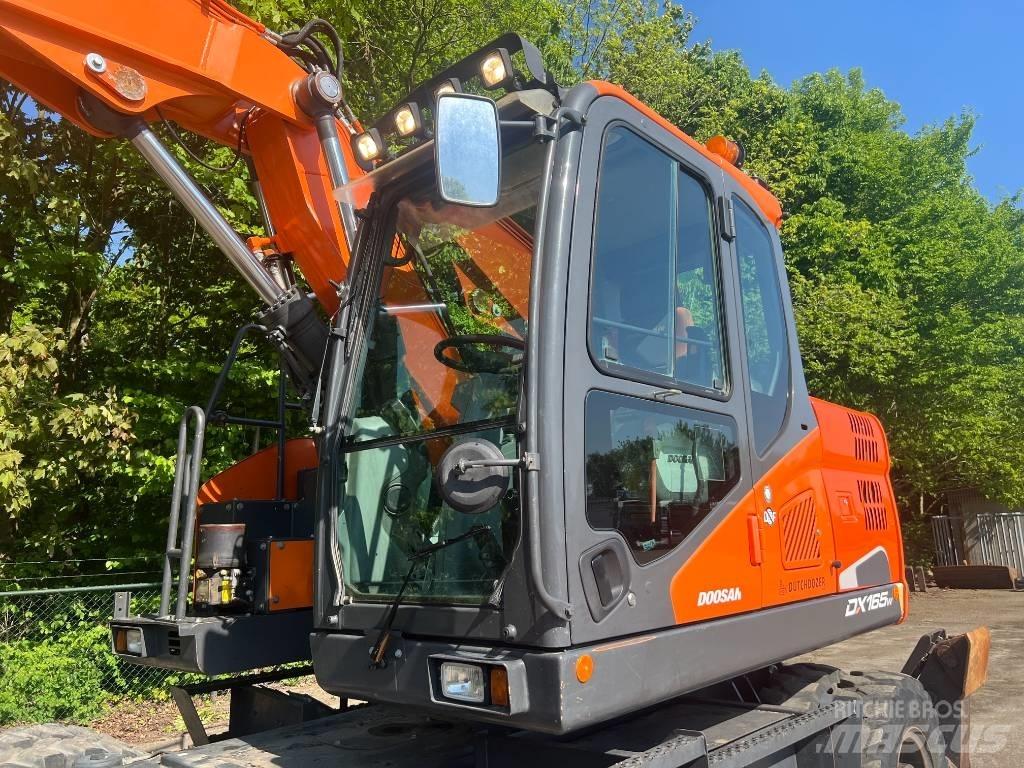 Doosan DX 165 W-5 Bageri točkaši