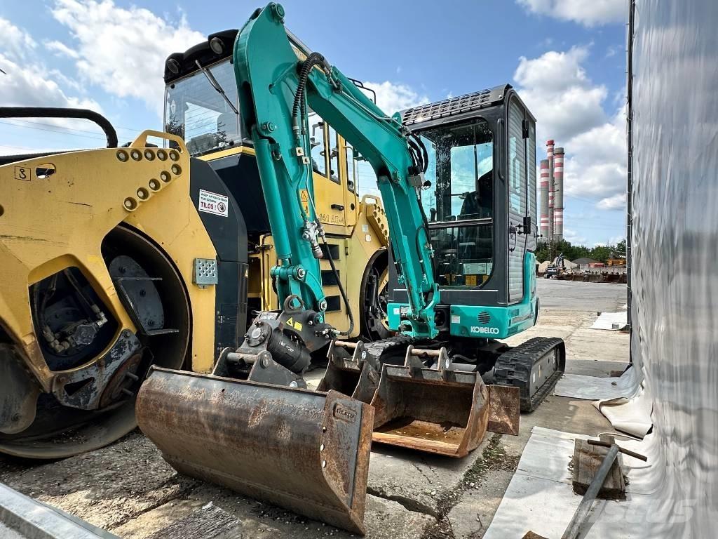 Kobelco SK17SR-3E Mini bageri < 7t