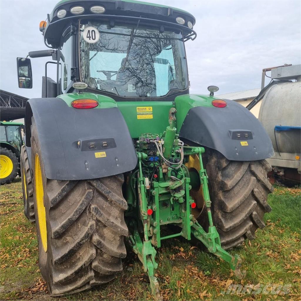 John Deere 7310 R Traktori