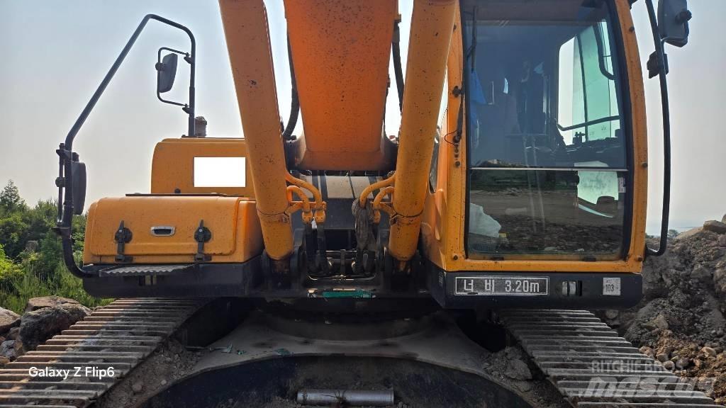 Hyundai Robex 300 LC Bageri guseničari