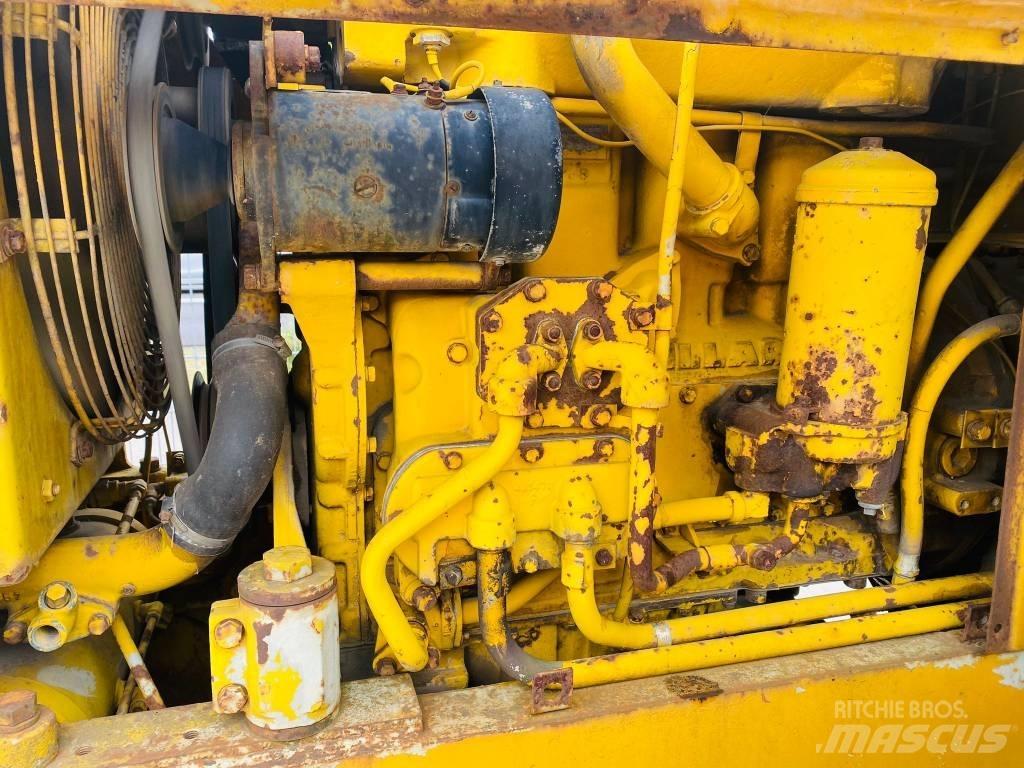 CAT 922 B Utovarivači na točkove