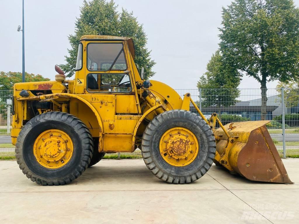 CAT 922 B Utovarivači na točkove