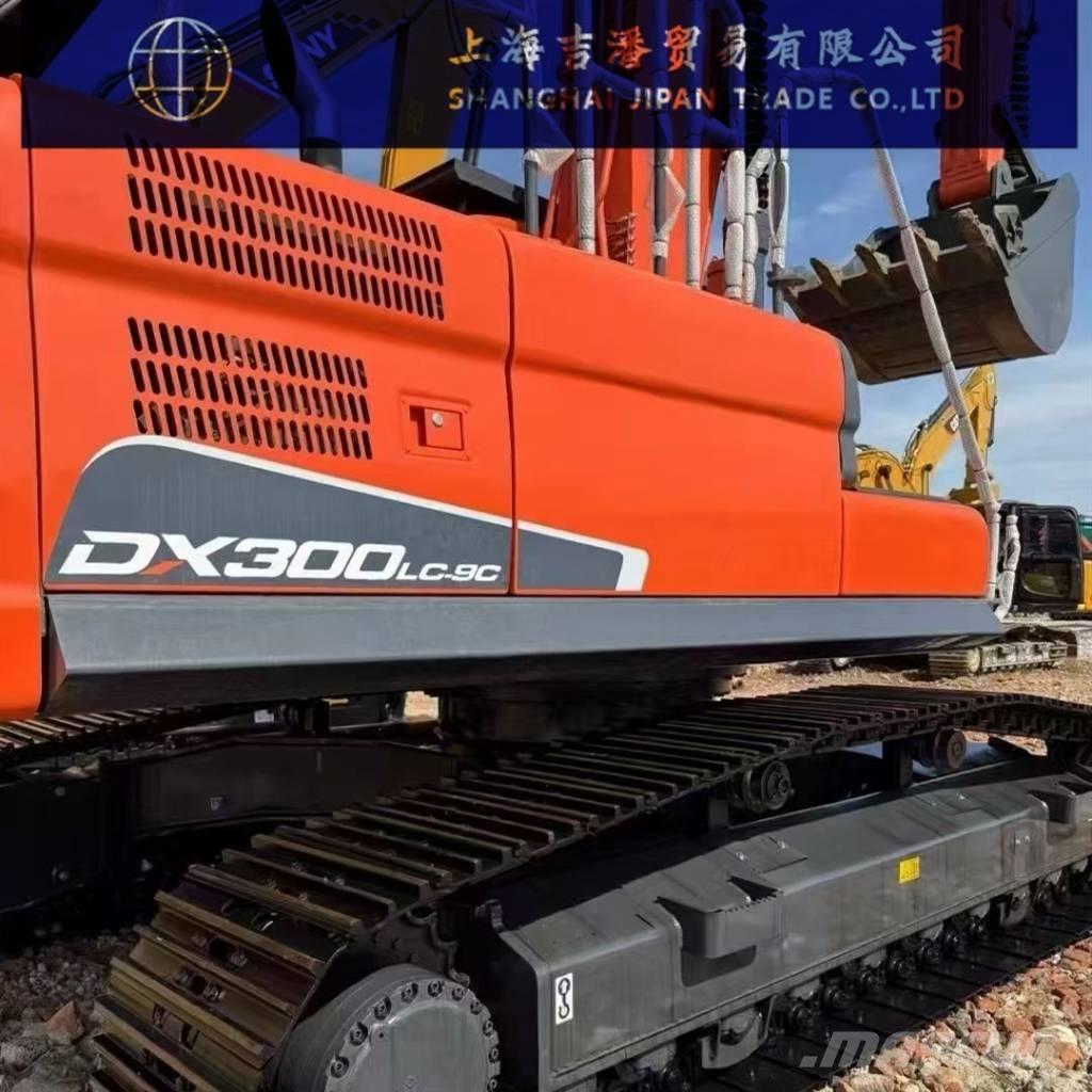 Doosan DX 300 Bageri guseničari