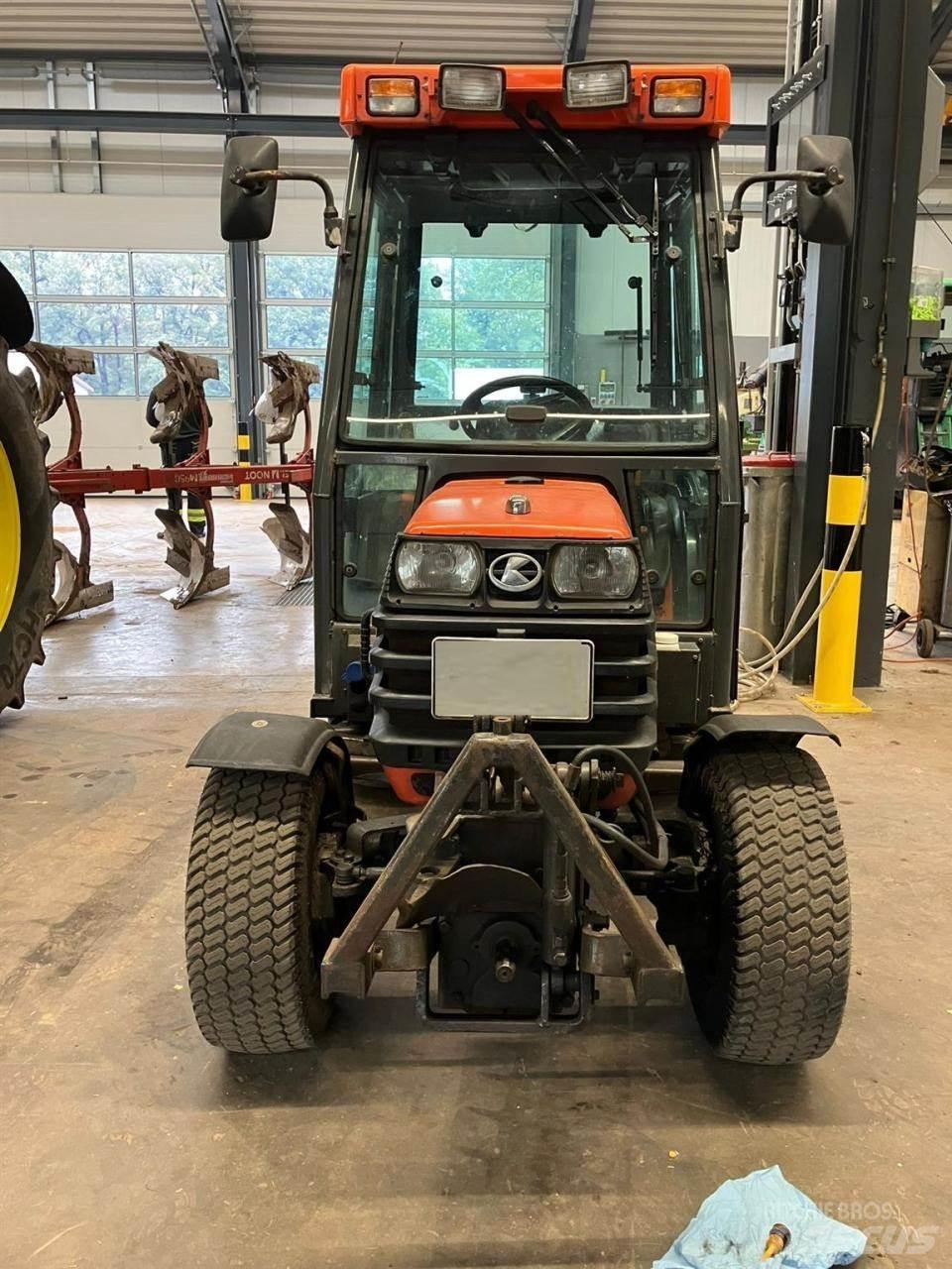 Kubota B2110 Manji traktori