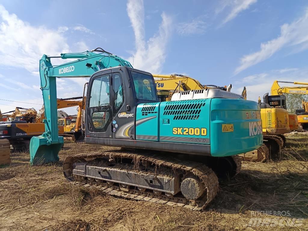 Kobelco SK200D Bageri guseničari