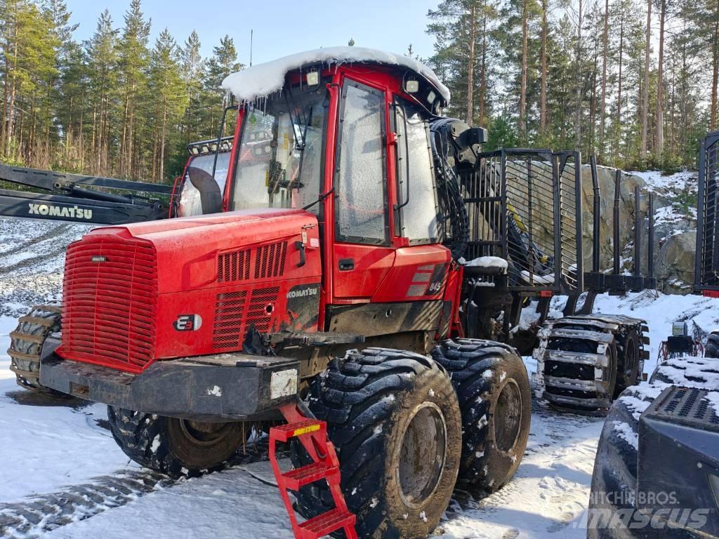 Komatsu 845 Forvarderi