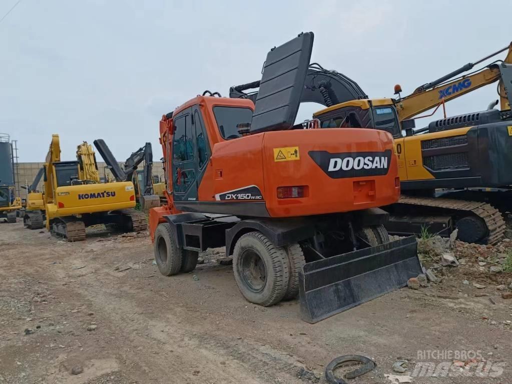 Doosan 150 W Bageri točkaši