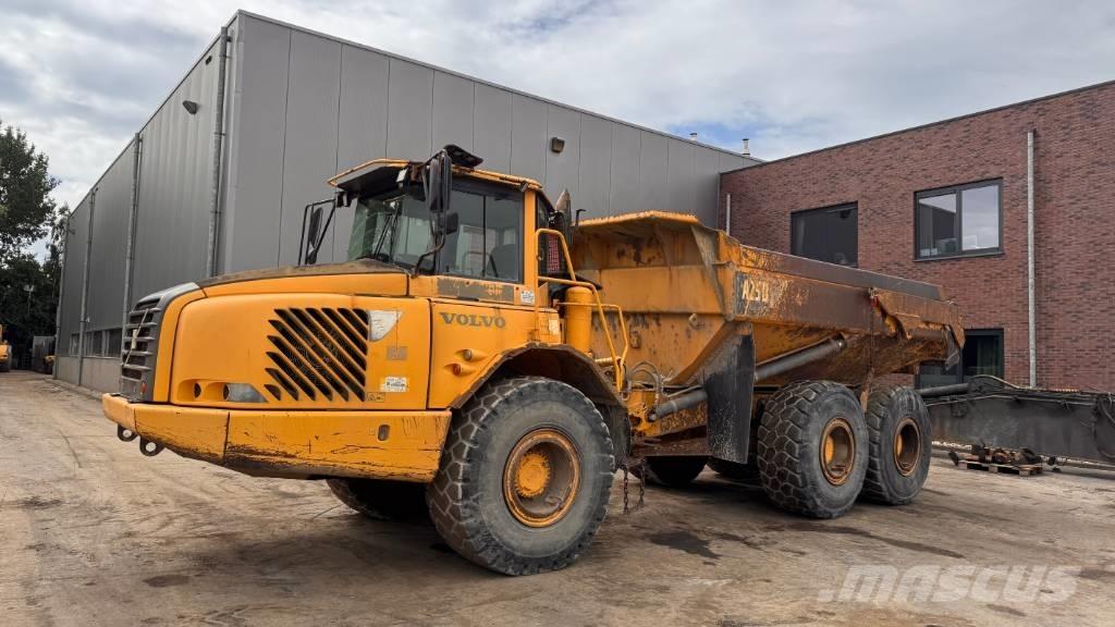 Volvo A 25 D Zglobni damperi