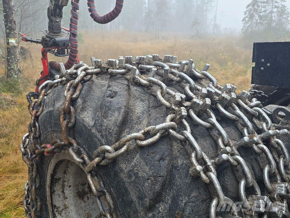 Komatsu 901 / C93 Harversteri