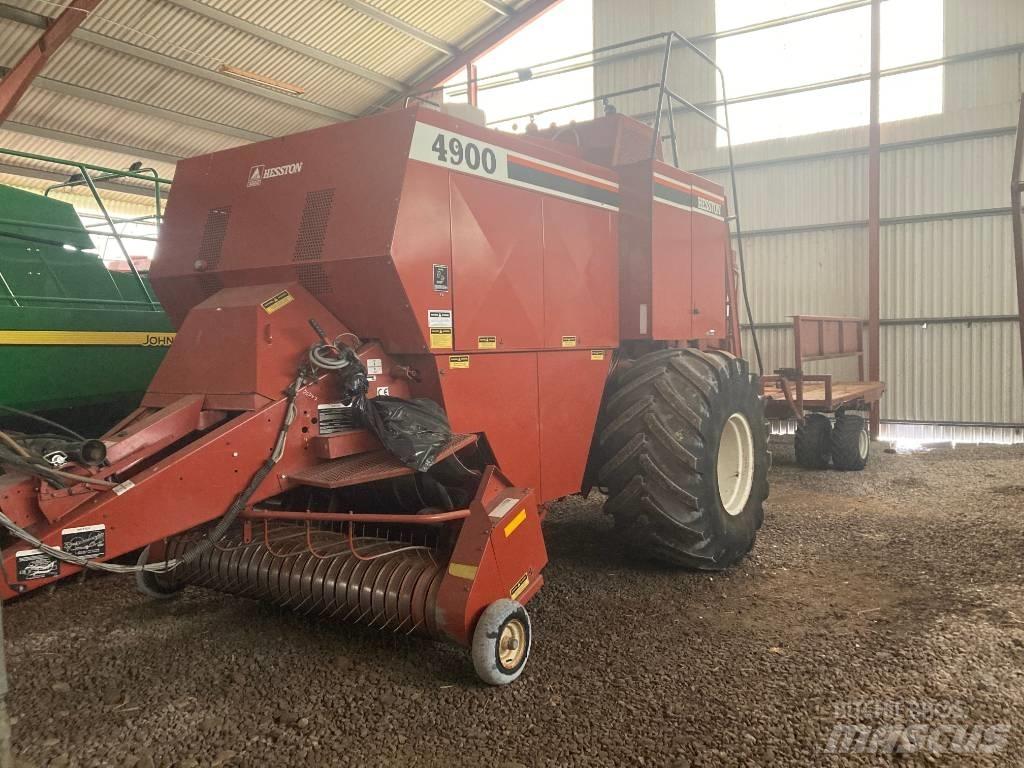Hesston 4900 Prese/balirke za četvrtaste bale