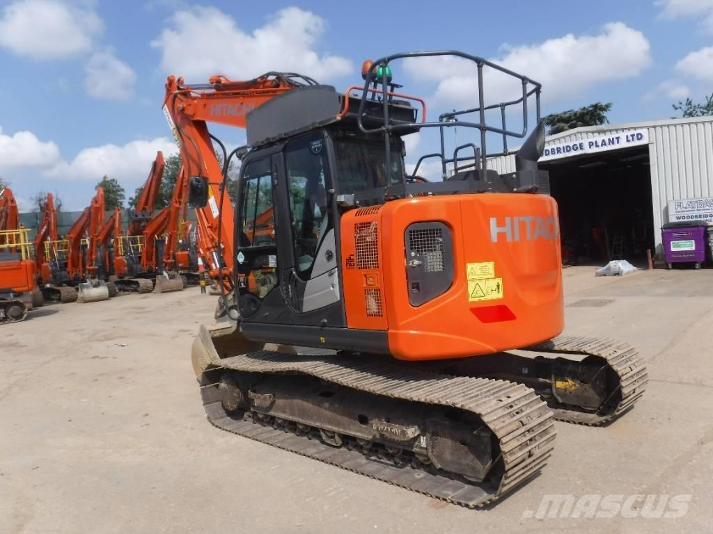 Hitachi ZX 135 US-6 Bageri guseničari