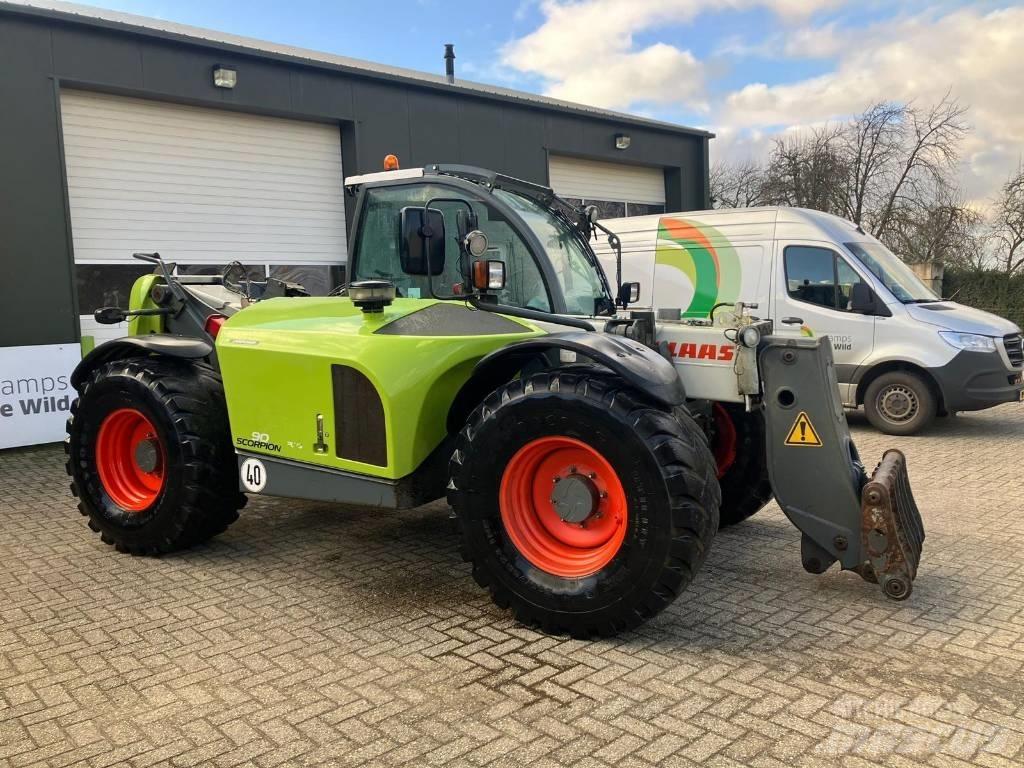 CLAAS Scorpion 9040 Poljoprivredni teleskopski utovarivači