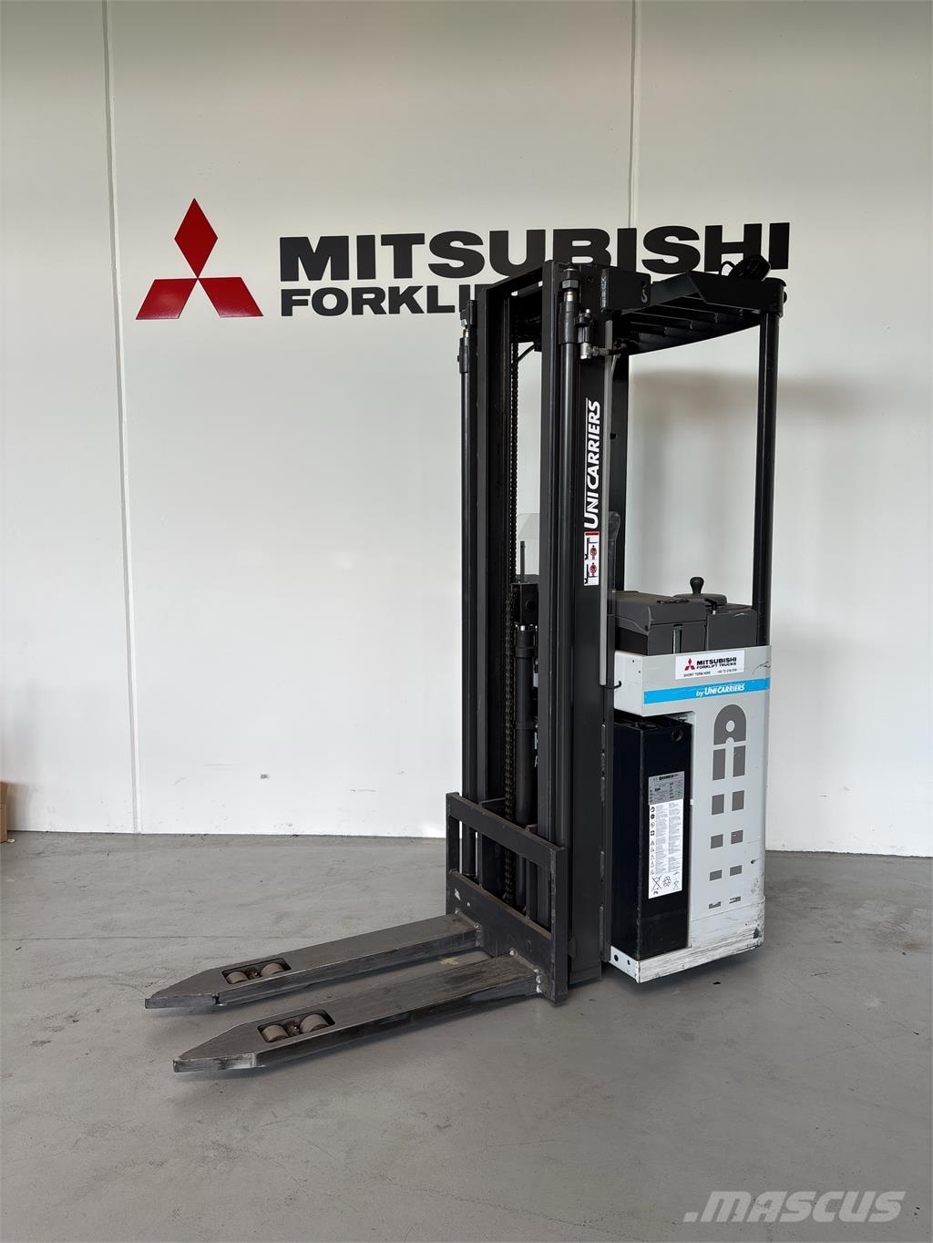 Atlet AJN160 Samopogonski ručni viljuškari