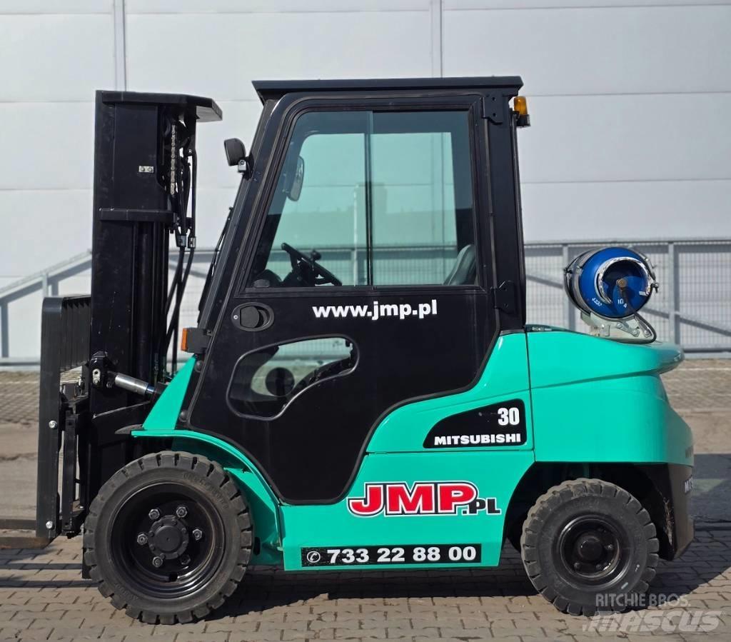 Mitsubishi FG 30 N Plinski viljuškari