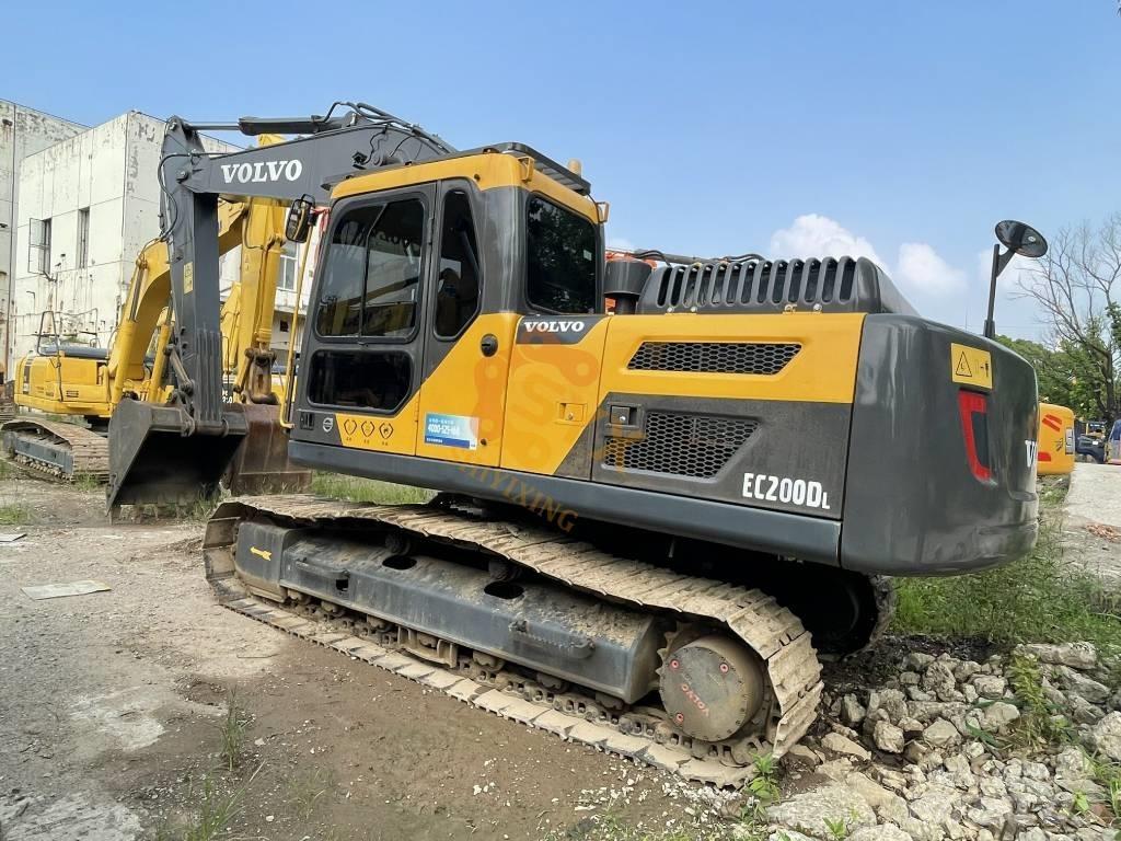Volvo EC 200 D Bageri guseničari