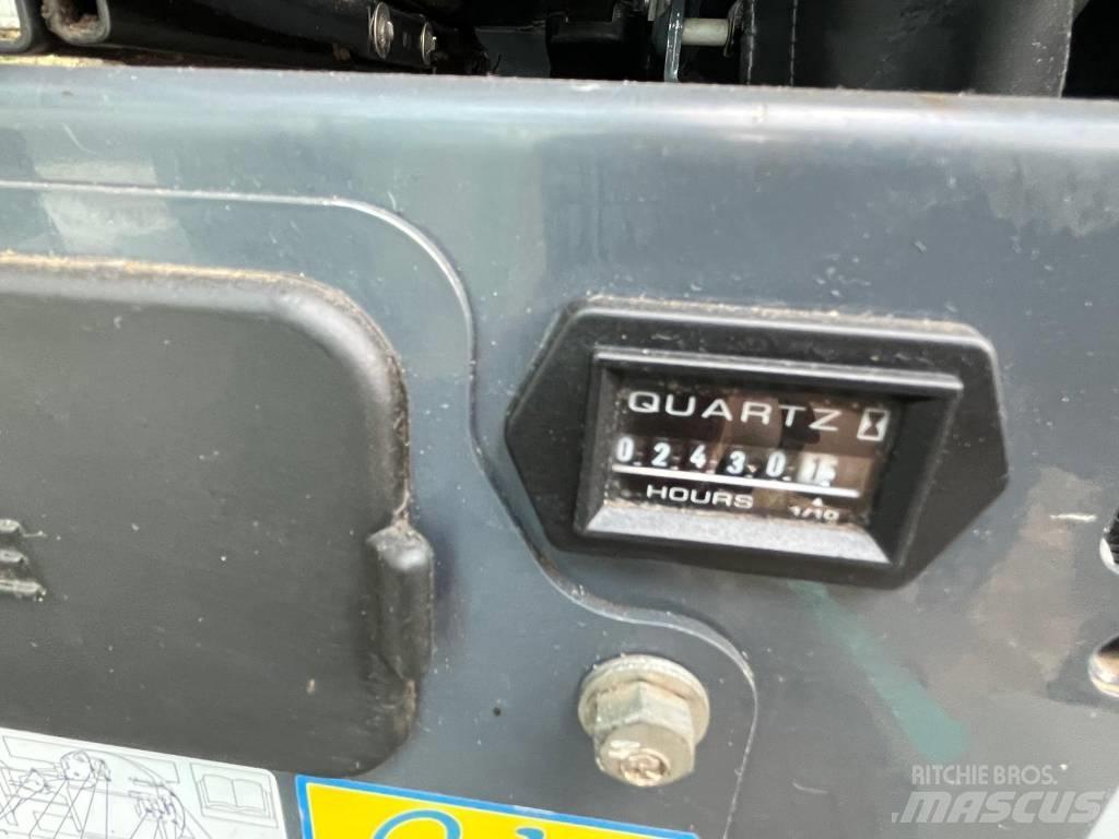 Kobelco SK30SR-6 Mini bageri < 7t