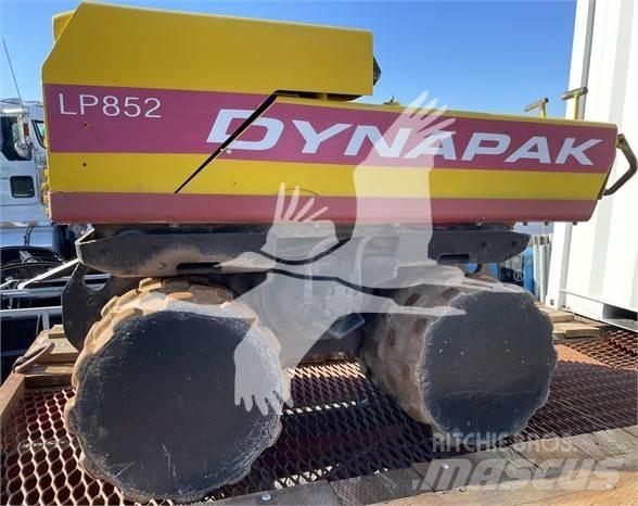 Dynapac LP852 Vučni vibracioni valjci