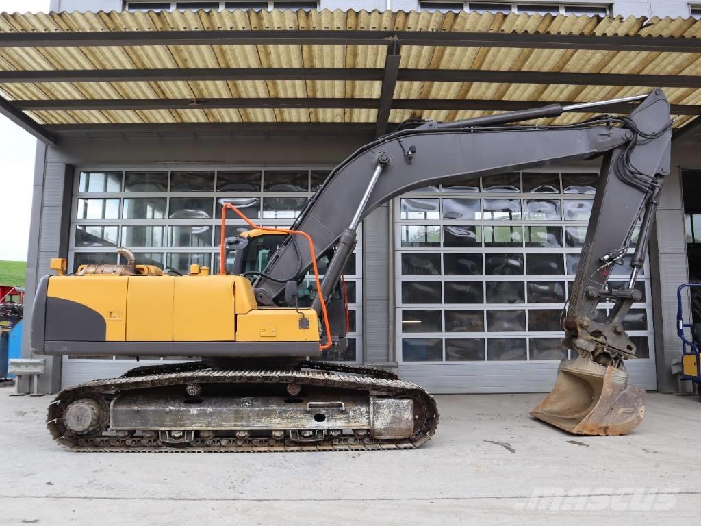 Volvo EC 240 C N L Bageri guseničari