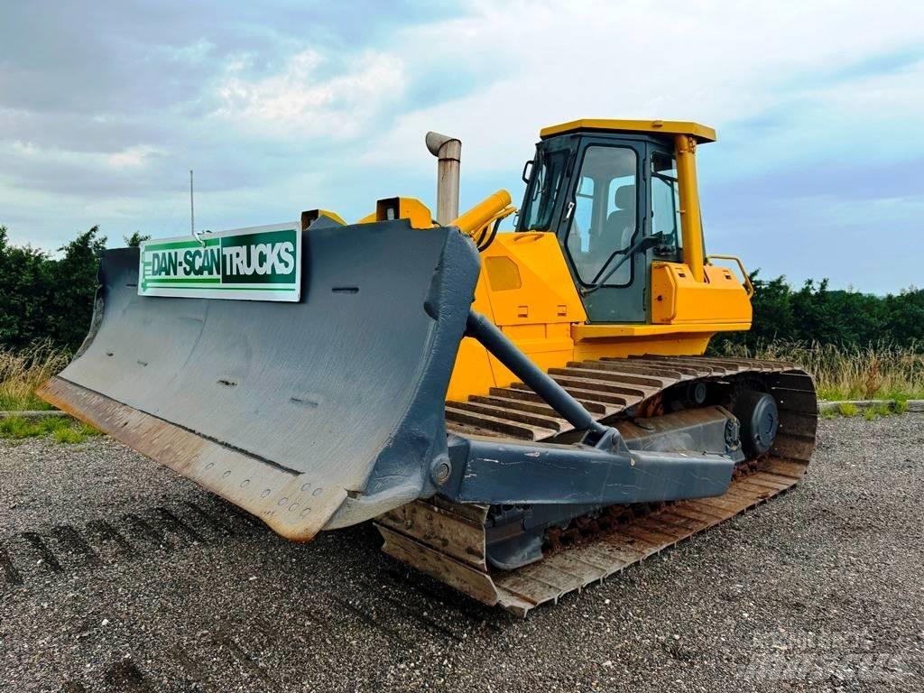 Komatsu D 65 PX-12 Buldožeri guseničari