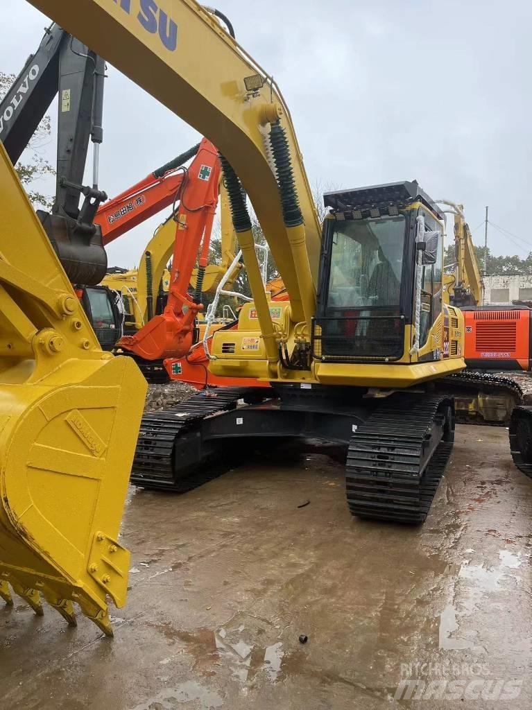 Komatsu pc220-8 Bageri guseničari