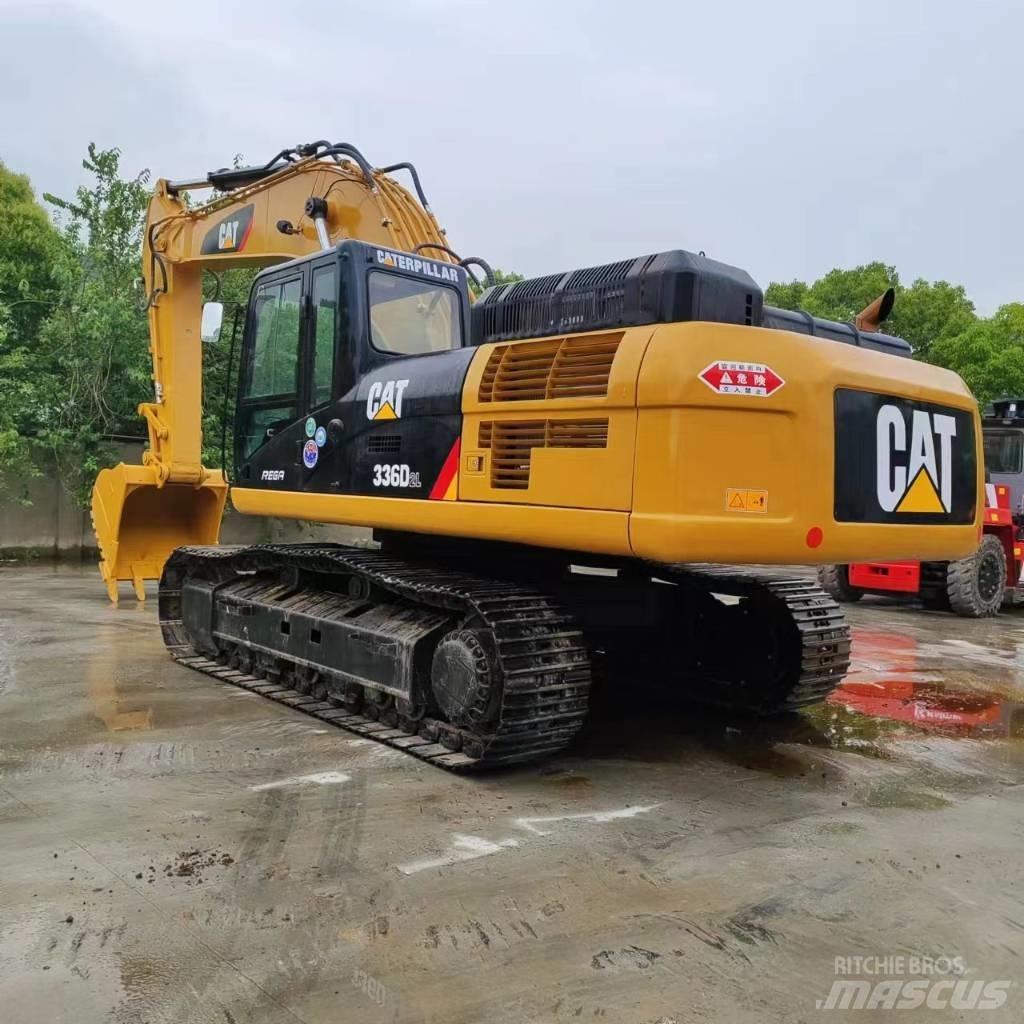 CAT 336D2 Bageri guseničari