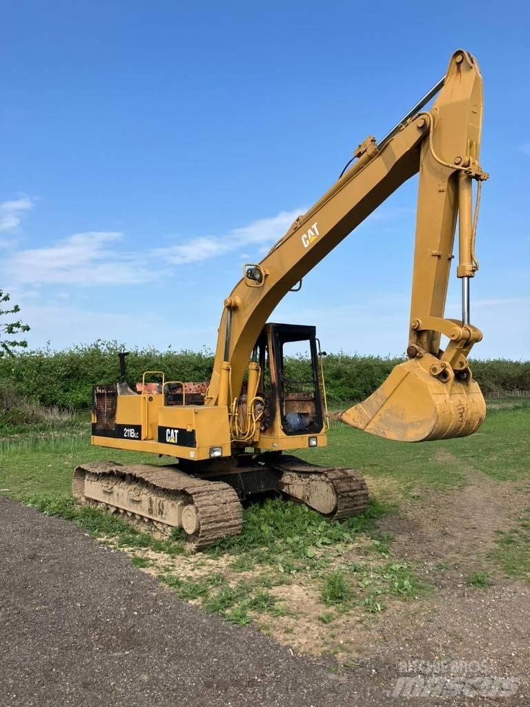 CAT 211 B LC Bageri guseničari