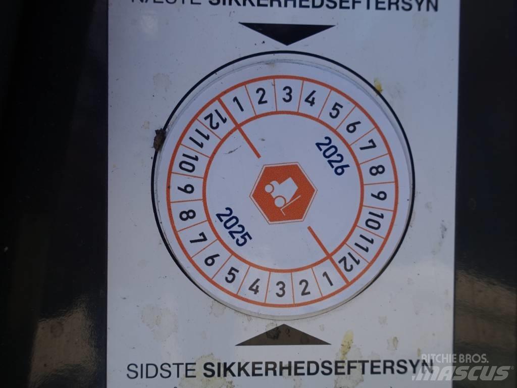 Nissan FGD 02A30Q Dizelski viljuškari