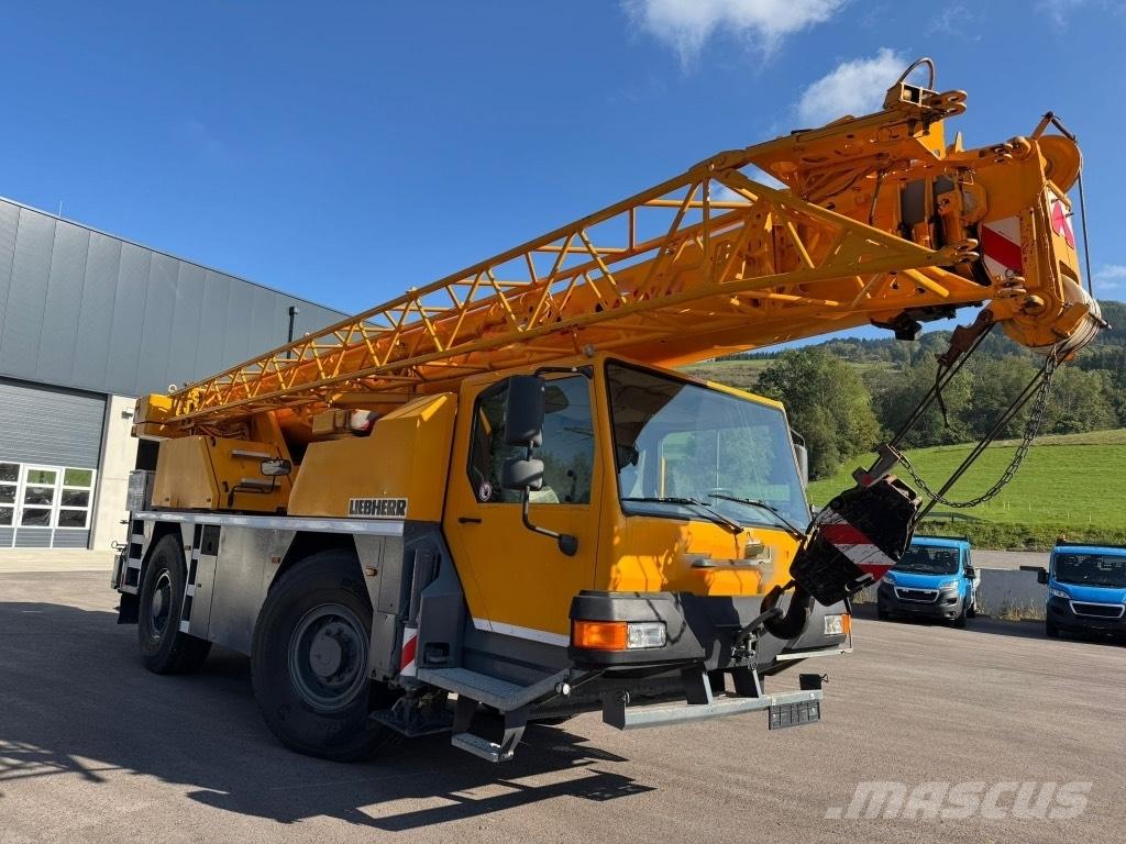 Liebherr LTM 1030-2 Polovne dizalice za sve terene