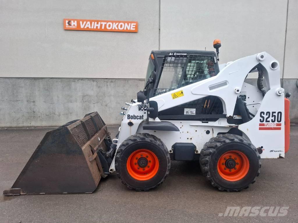 Bobcat S 250 Skid steer mini utovarivači