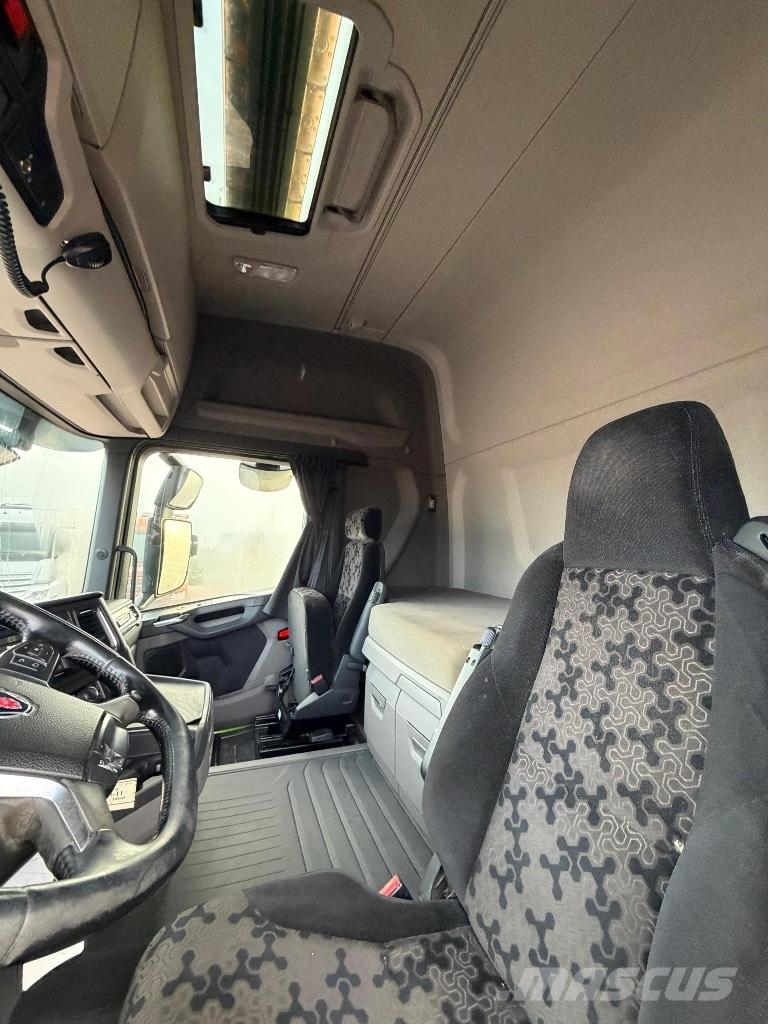 Scania R 450 LA6x2NB Tegljači