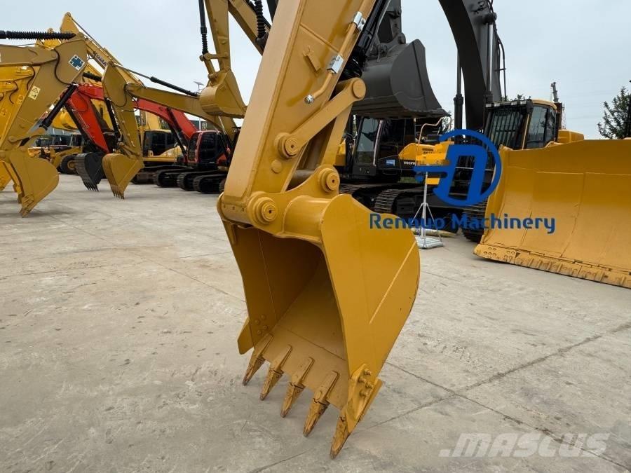 CAT 320D2 Bageri guseničari