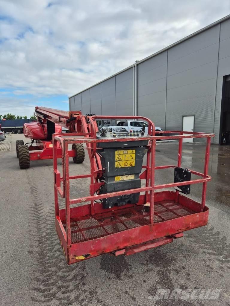 JLG M 600 JP Teleskopske podizne platforme