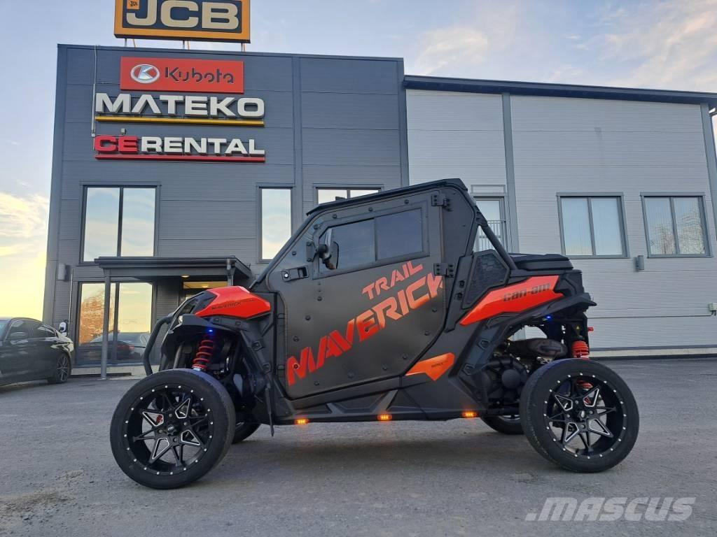 Can-am Maverick 700 Traktori