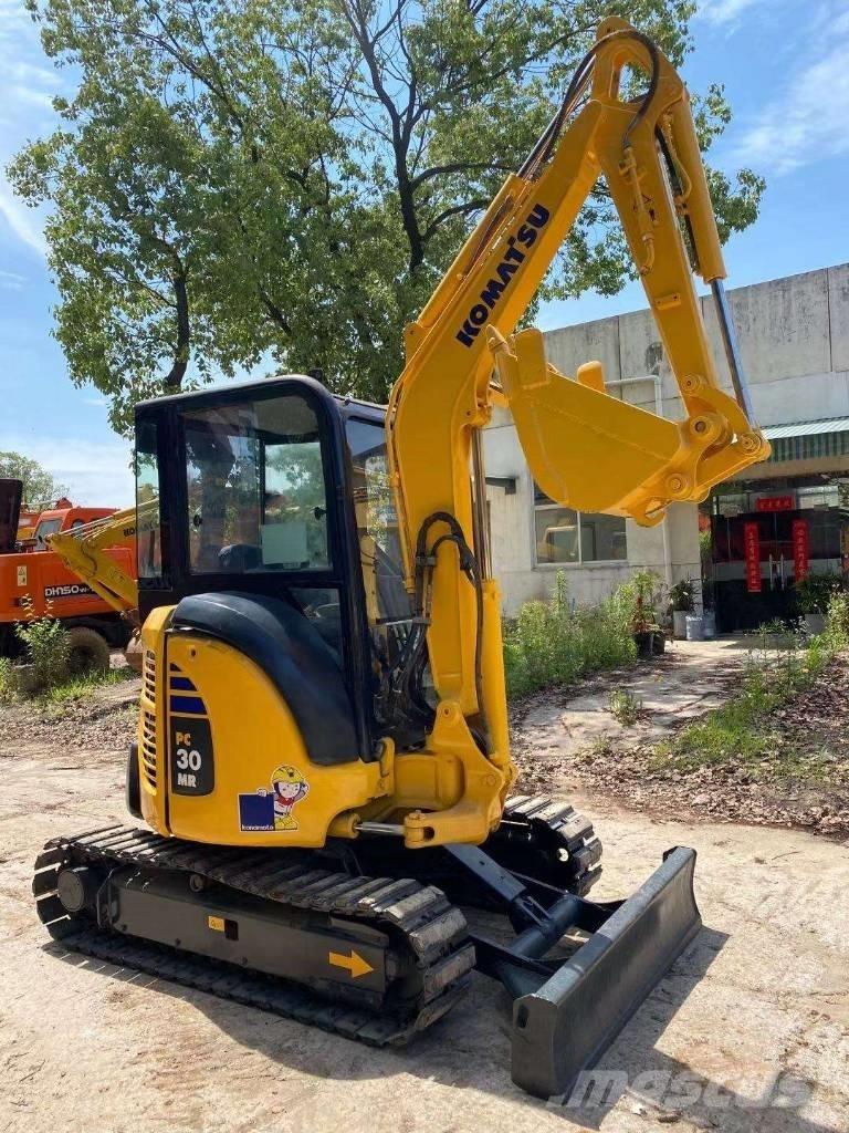 Komatsu PC 30 MR Mini bageri < 7t