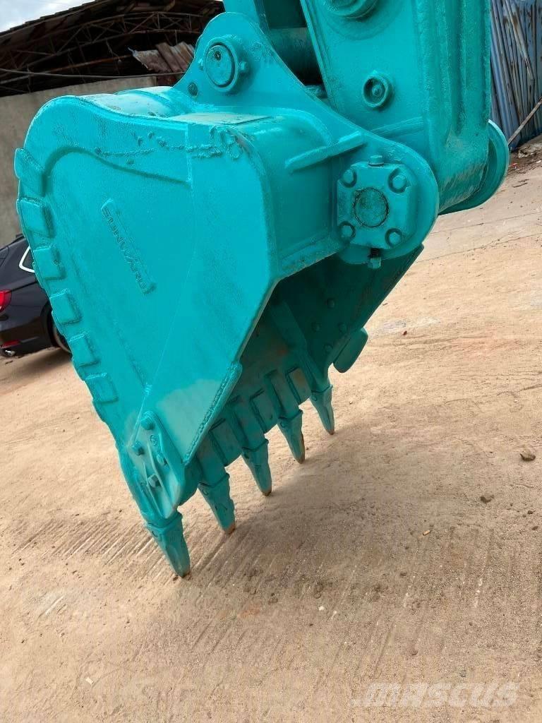Kobelco SK 200-8 Bageri guseničari