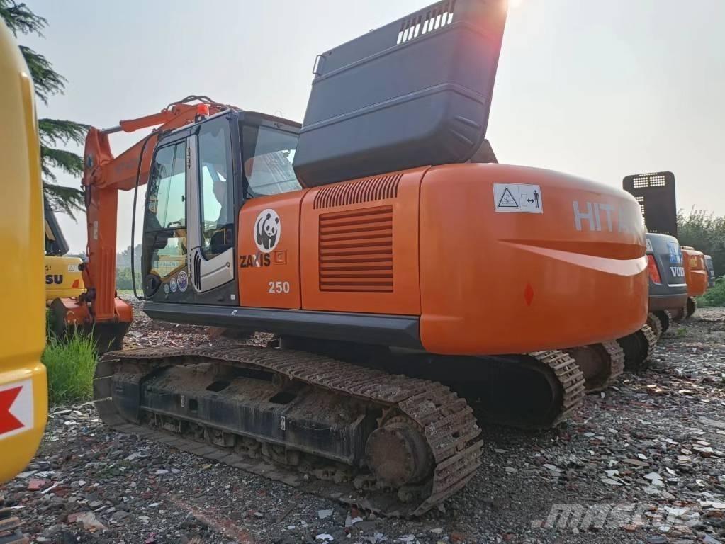 Hitachi ZX 250 LC Bageri guseničari