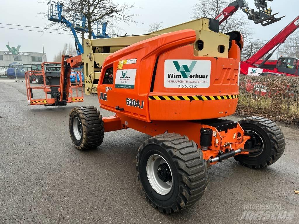 JLG 520 AJ Zglobne podizne platforme