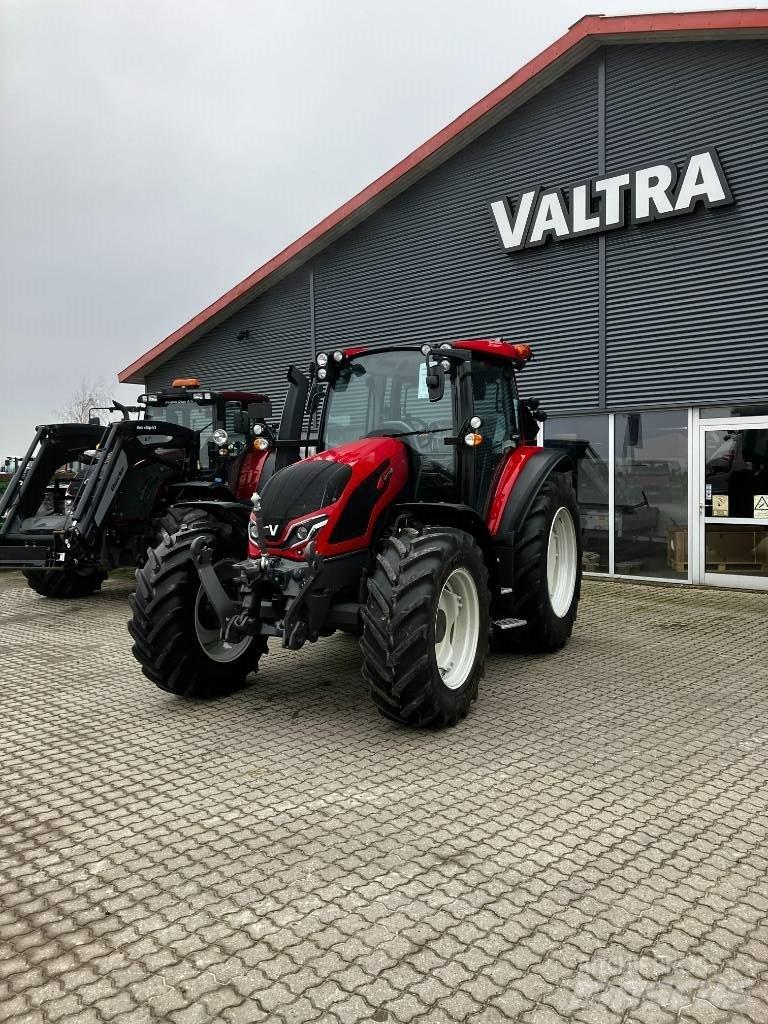 Valtra G135 Active Traktori