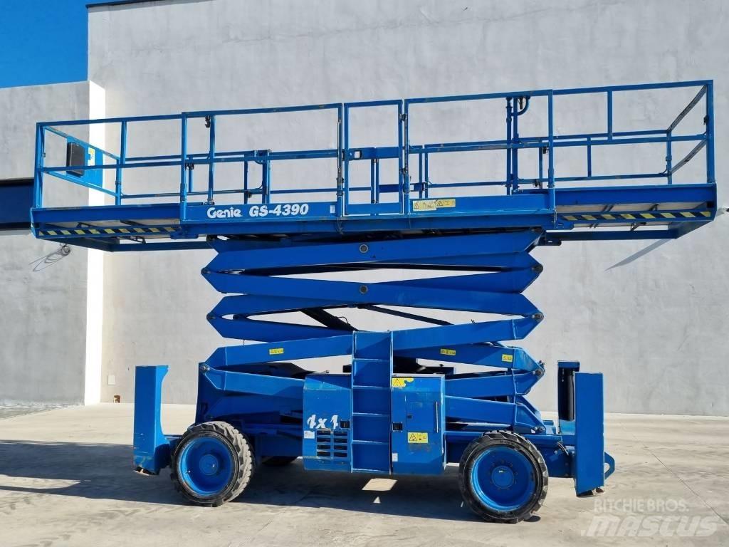 Genie GS 4390 - R284 Makazaste platforme